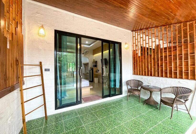 اتاق سوپریور, Dara Homestay