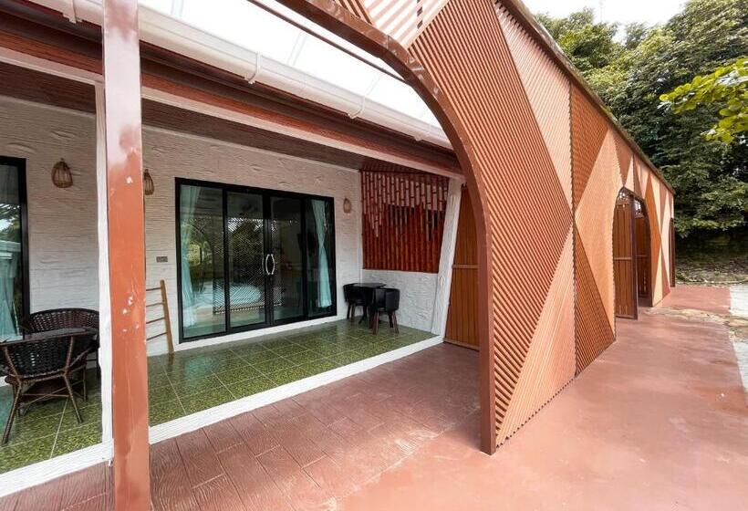 اتاق سوپریور, Dara Homestay