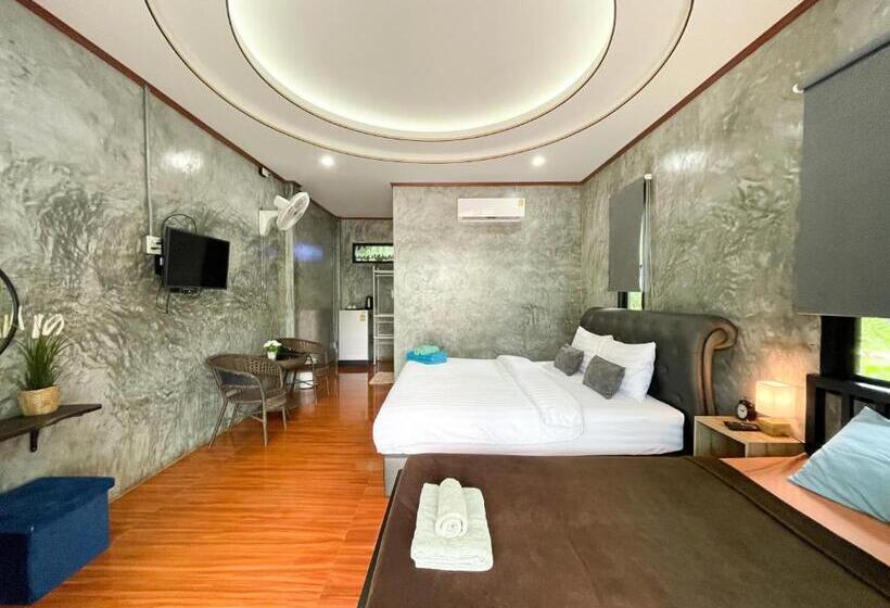 اتاق استاندارد سه نفره, Dara Homestay