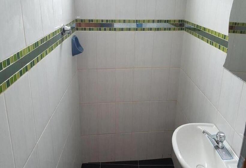 اتاق استاندارد, Hostal Arcangel