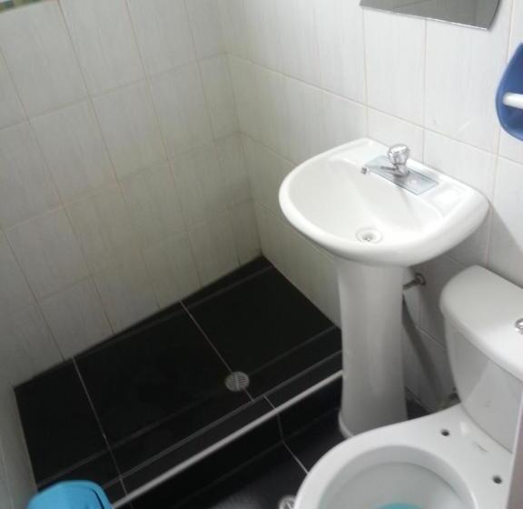 اتاق استاندارد, Hostal Arcangel