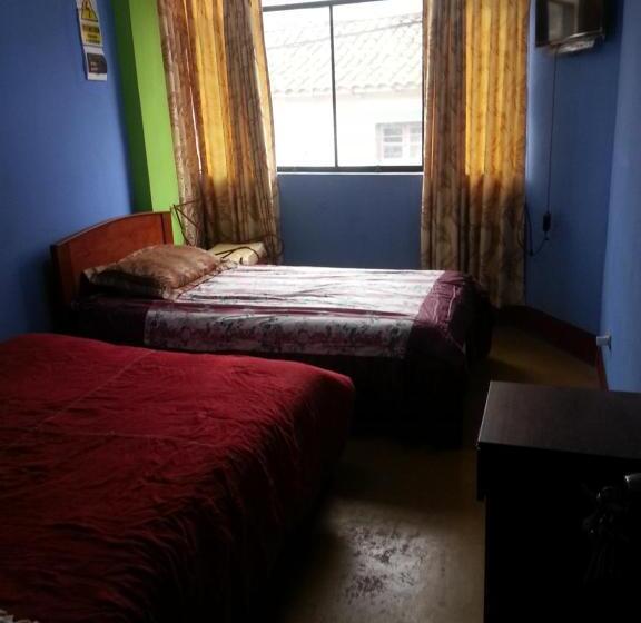 اتاق استاندارد با سرویس بهداشتی مشترک, Hostal Arcangel