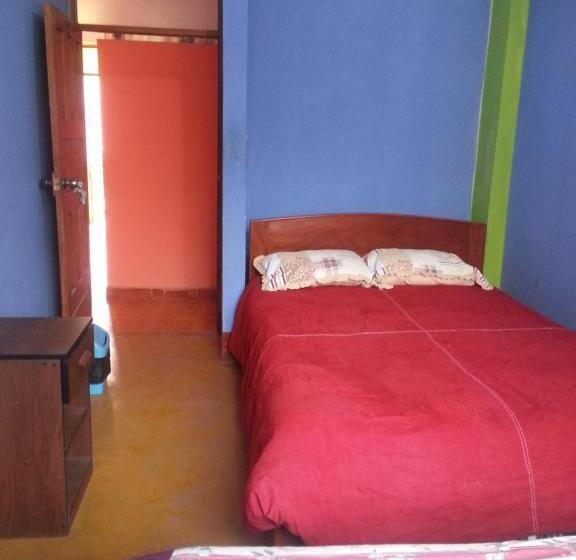 اتاق استاندارد با سرویس بهداشتی مشترک, Hostal Arcangel