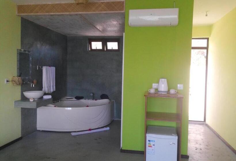 اتاق استاندارد با تخت بزرگ, Le Pandanus