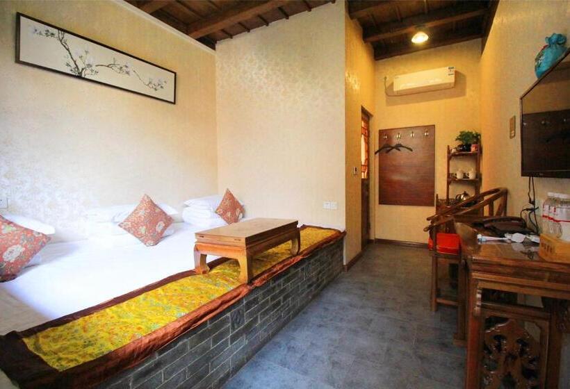 اتاق استاندارد پریمیوم سه تخته, Pingyao Hu Lu Wa Home Inn