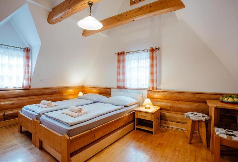 استودیوی استاندارد, Jánošíkova Valaška Hills Apartments