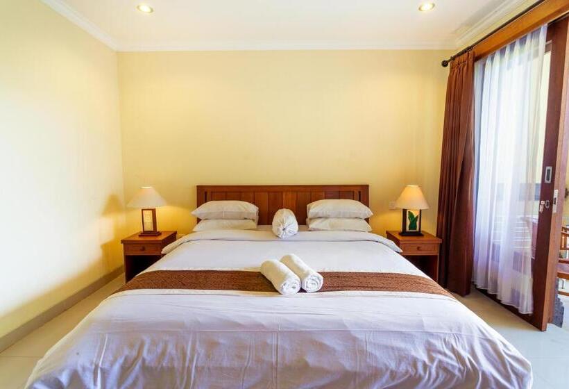اتاق لوکس, Sakura Guesthouse
