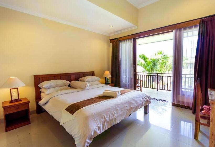اتاق لوکس, Sakura Guesthouse