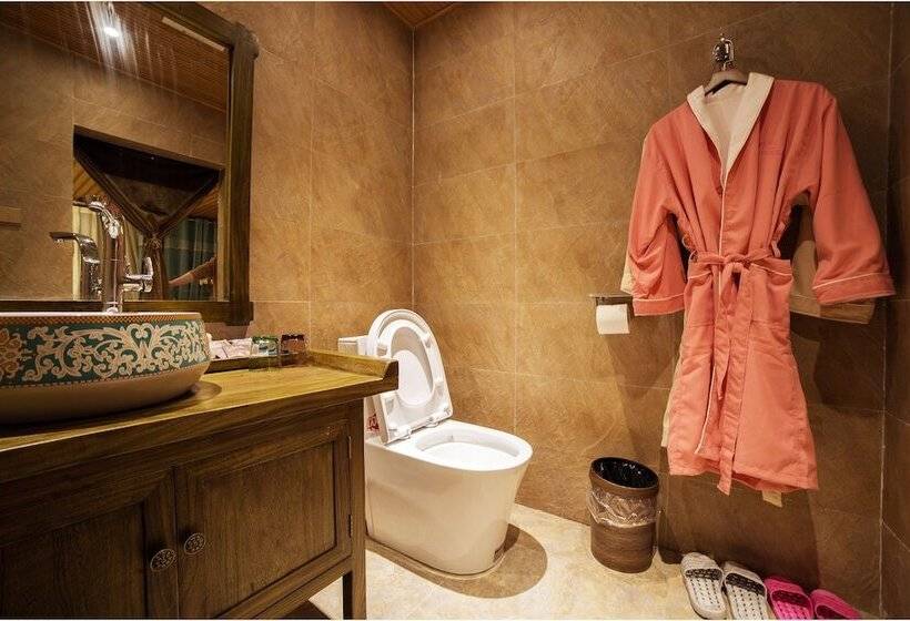 اتاق راحتی, Blossom Dynasty Inn