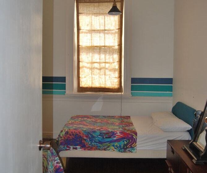 StandaardKamer, Mobay Kotch   Hostel