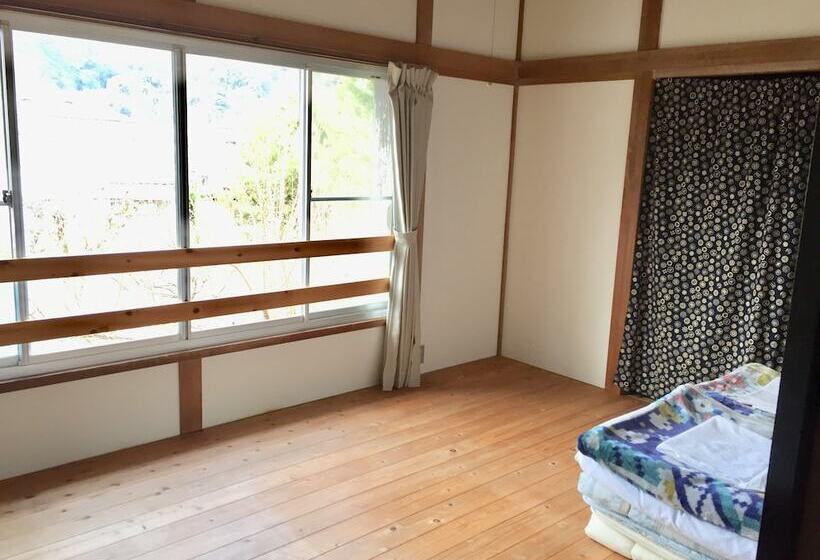 اتاق خانوادگی, Guest House Itokawa