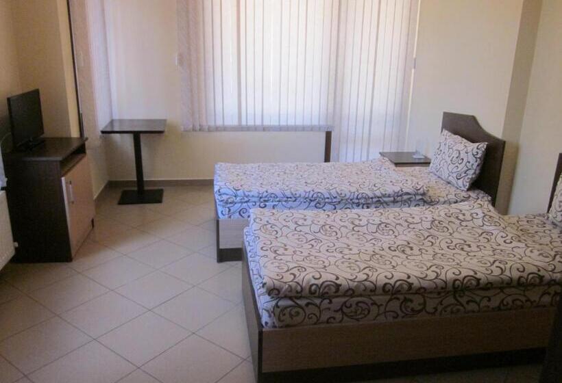 اتاق استاندارد با بالکن, Panorama Guest House