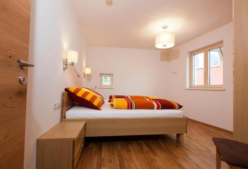 آپارتمان 2 خوابه, Nowders Apartments