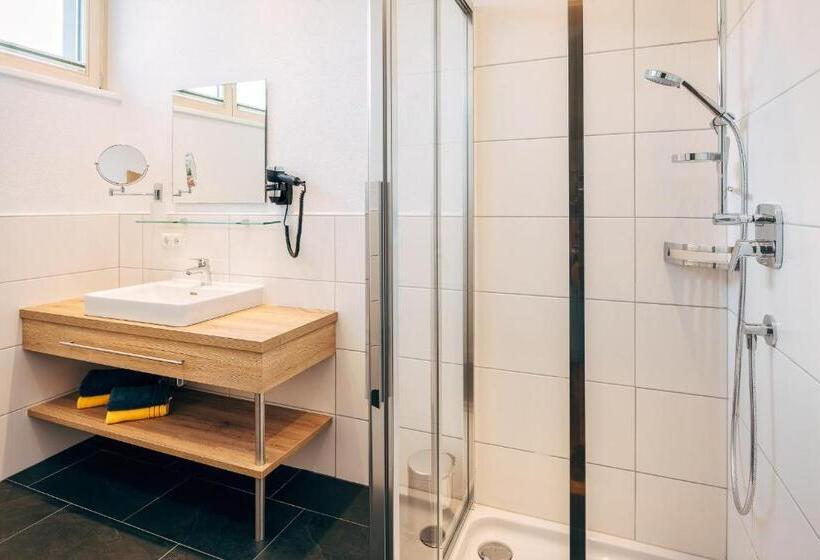 1 Bedroom Penthouse Apartment, Nowders Apartments