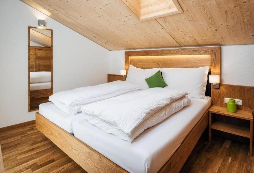 اتاق استاندارد, Nowders Apartments