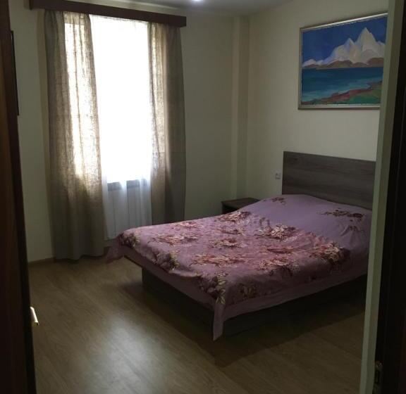 اتاق استاندارد, Art Guesthouse