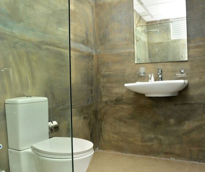 اتاق لوکس با چشم‌انداز دریا, Green Ayurvedic Beach Resort