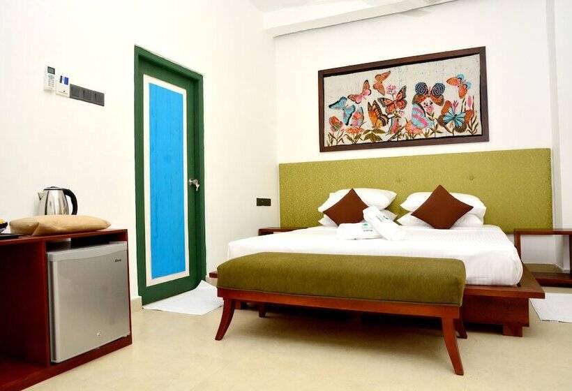 اتاق لوکس با چشم‌انداز دریا, Green Ayurvedic Beach Resort