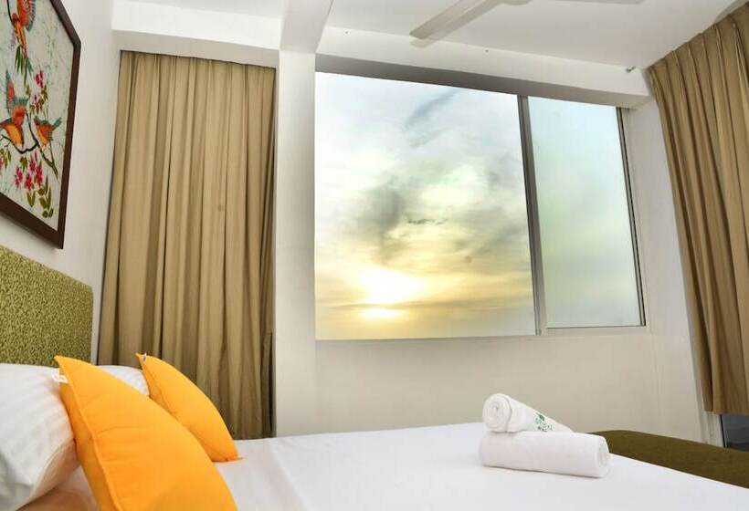 اتاق لوکس با چشم‌انداز دریا, Green Ayurvedic Beach Resort