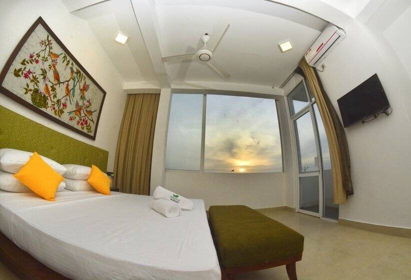 اتاق لوکس با چشم‌انداز دریا, Green Ayurvedic Beach Resort