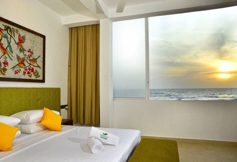 اتاق لوکس با چشم‌انداز دریا, Green Ayurvedic Beach Resort