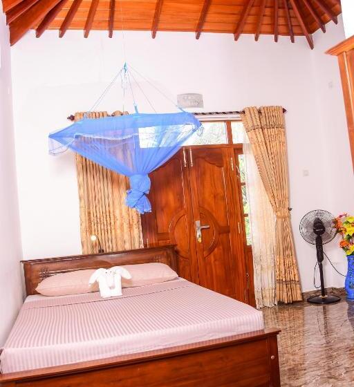 اتاق لوکس, Channa Villa & Tours
