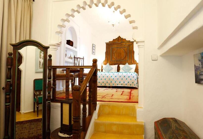 标准间, Riad Cherifa