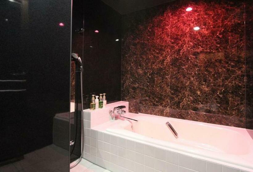 اتاق اکونومی, Restay Sun City