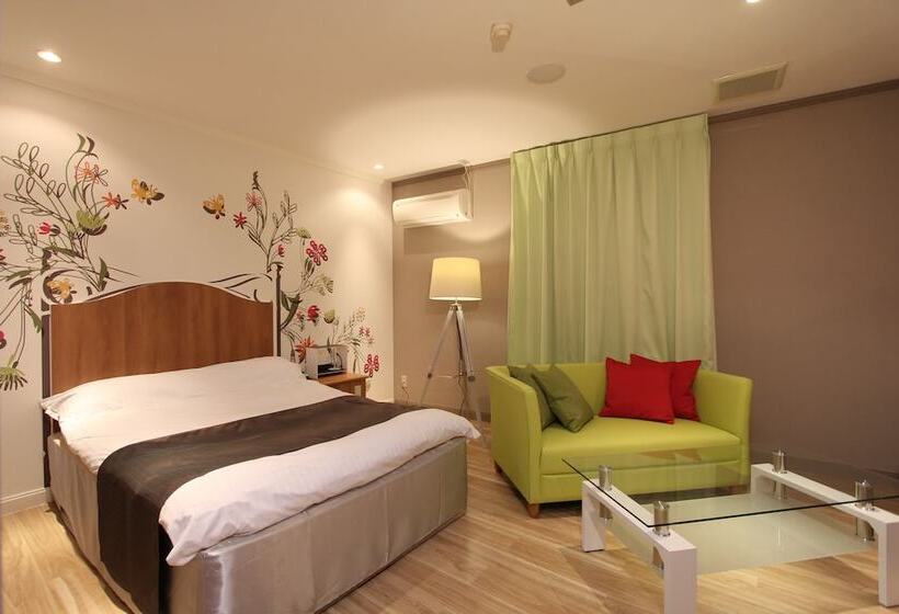 اتاق لوکس, Restay Sun City
