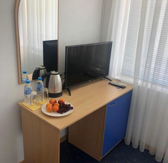 اتاق استاندارد با بالکن, Guest House Rai
