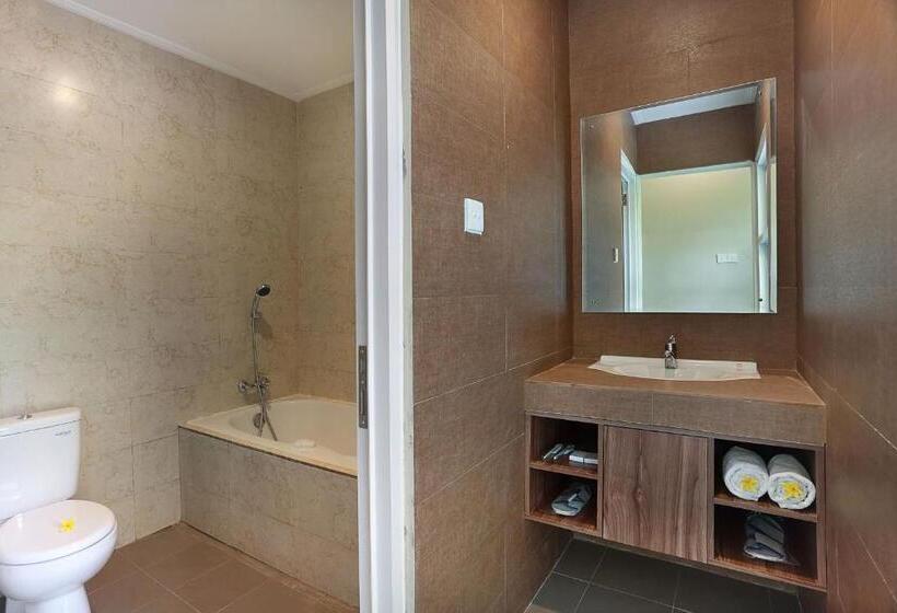 سوئیت خانواده 2 خوابه, Askara Canggu Townhouse
