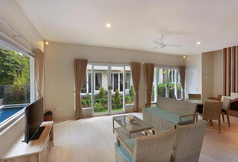 سوئیت خانواده 2 خوابه, Askara Canggu Townhouse