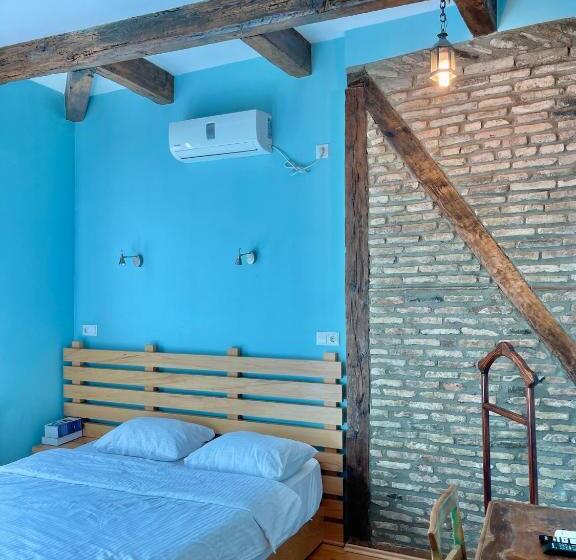 اتاق استاندارد, Guest House Savane
