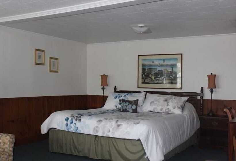 スタンダードルーム, Shea's Riverside Inn & Motel