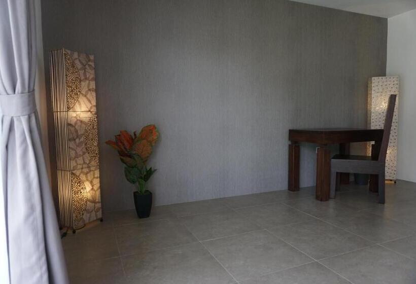 اتاق استاندارد, 14 Palms