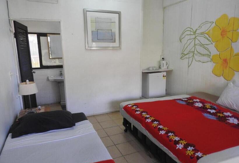 اتاق استاندارد سه نفره, Olivias Accommodation