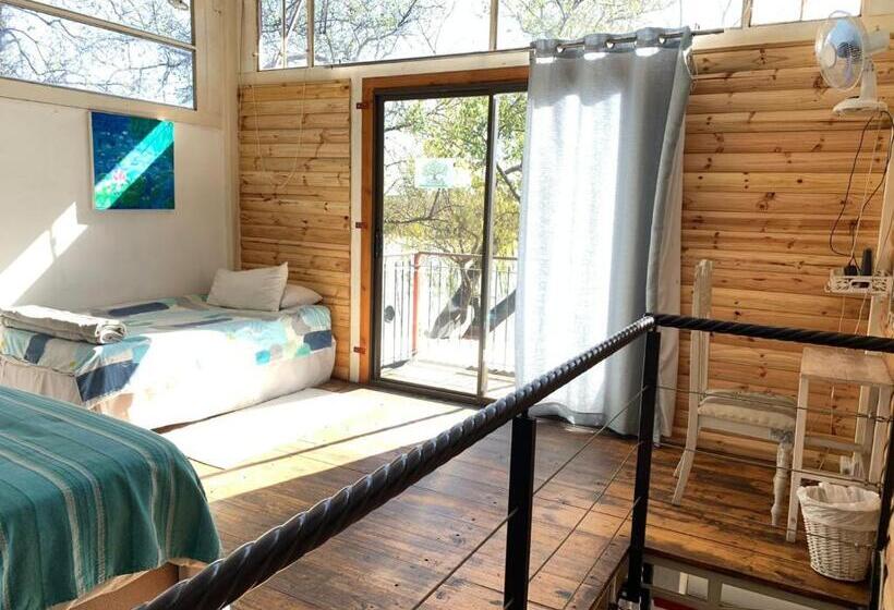 بنگله خانوادگی, Serenity Guesthouse