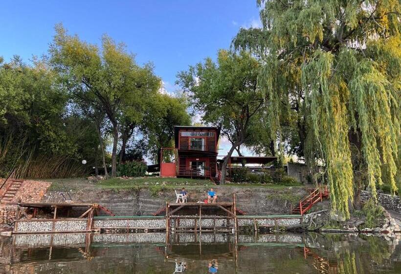 بنگله خانوادگی, Serenity Guesthouse