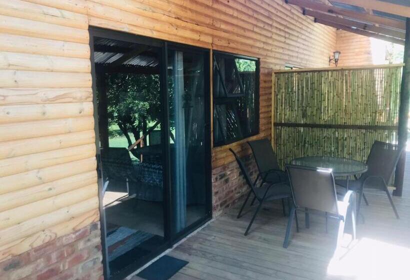 کلبه ییلاقی, Serenity Guesthouse