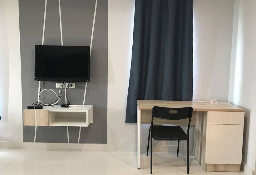 استودیوی لوکس, Ploen Ploen Residence