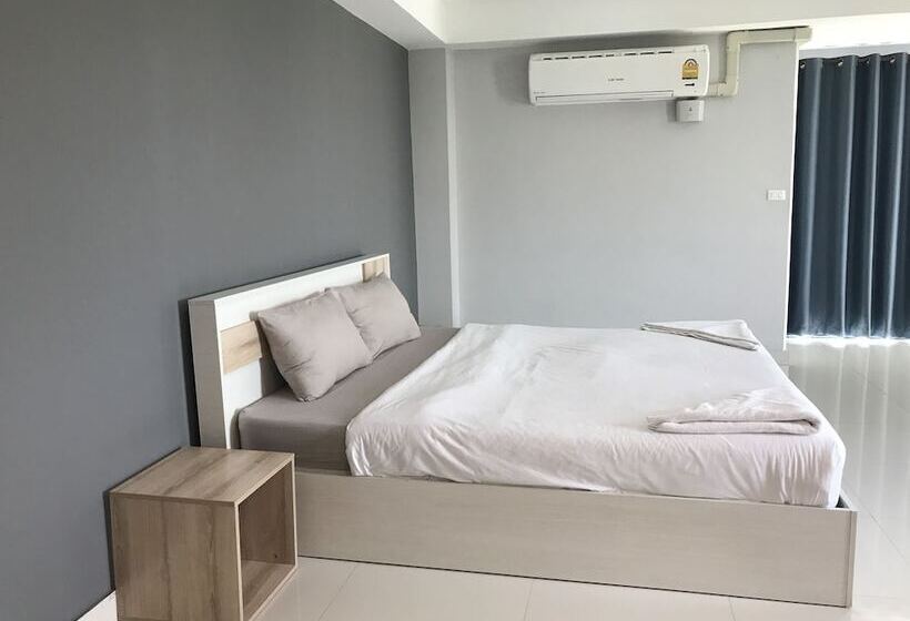 استودیوی لوکس, Ploen Ploen Residence
