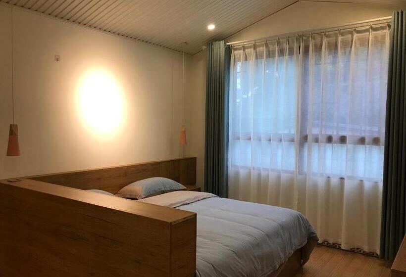 اتاق لوکس با تخت بزرگ, Enshi Grand Canyon Chunlun Farmstay