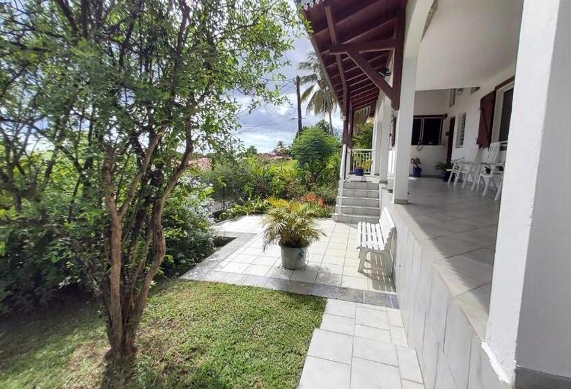 آپارتمان 1 خوابه با چشم‌انداز دریا, Appartement Les Bougainvilliers Vue Mer