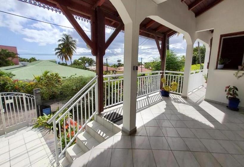 آپارتمان 1 خوابه با چشم‌انداز دریا, Appartement Les Bougainvilliers Vue Mer