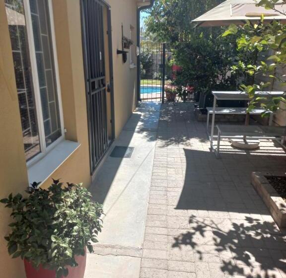 اتاق استاندارد, Esperance Guesthouse