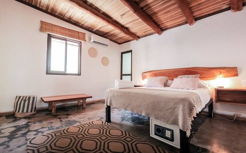 اتاق استاندارد, Believe Surf & Yoga Lodge Santa Teresa
