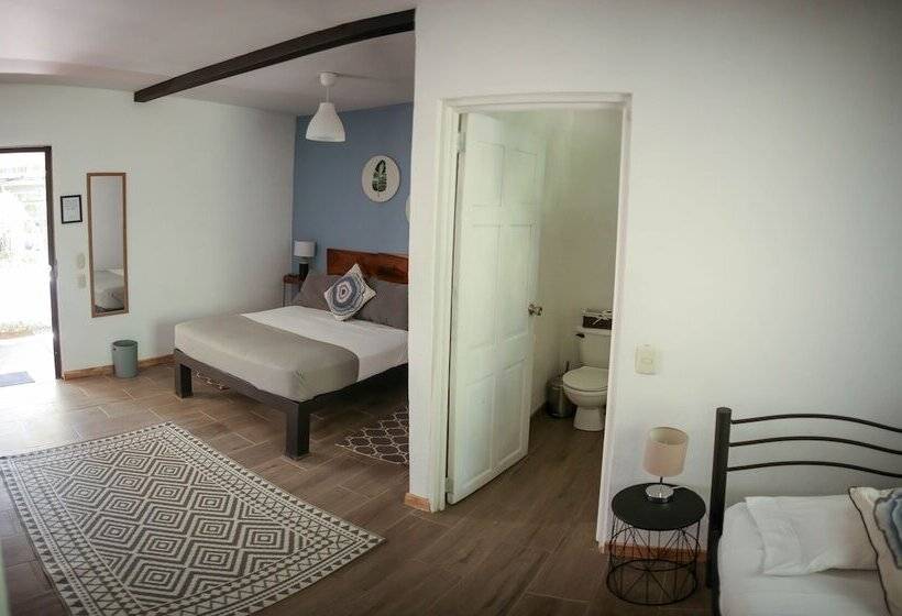 اتاق استاندارد سه نفره, Believe Surf & Yoga Lodge Santa Teresa