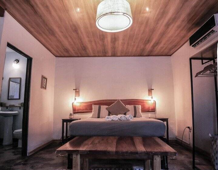 اتاق استاندارد, Believe Surf & Yoga Lodge Santa Teresa