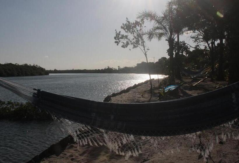 اتاق خانوادگی با چشم‌انداز باغ, Casinha Amarela Ecolodge Boipeba
