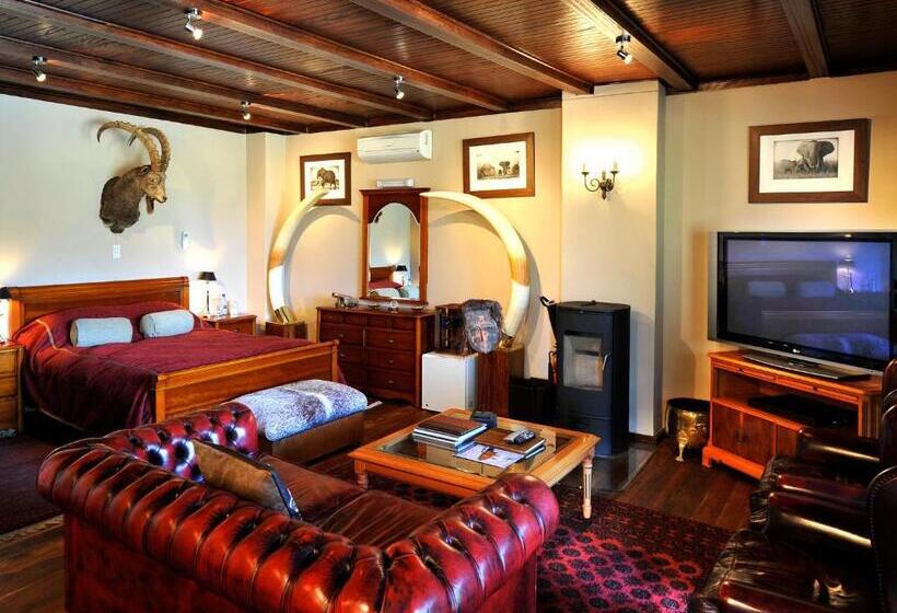 Suite with lake view, Chamonix